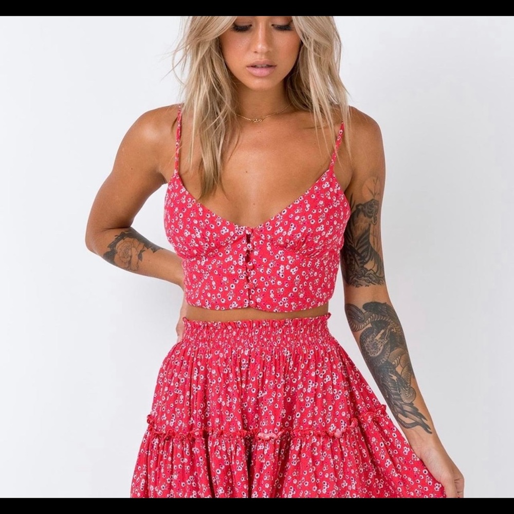 NWT, Princess Polly, matching red floral set